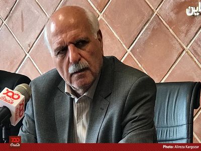 مغازه‌های فروش مواد غذایی و خدماتی تعطیل نمی‌شوند
