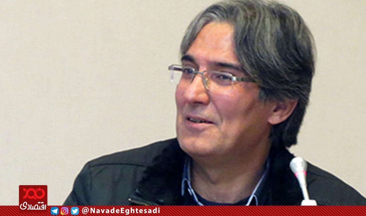 شاخص بورس با دخالت دولتی‌ها و شبه دولتی‌ها بالا می‌رود/ با سانسور آمار مردم را در تاریکی نگه داشته‌اند