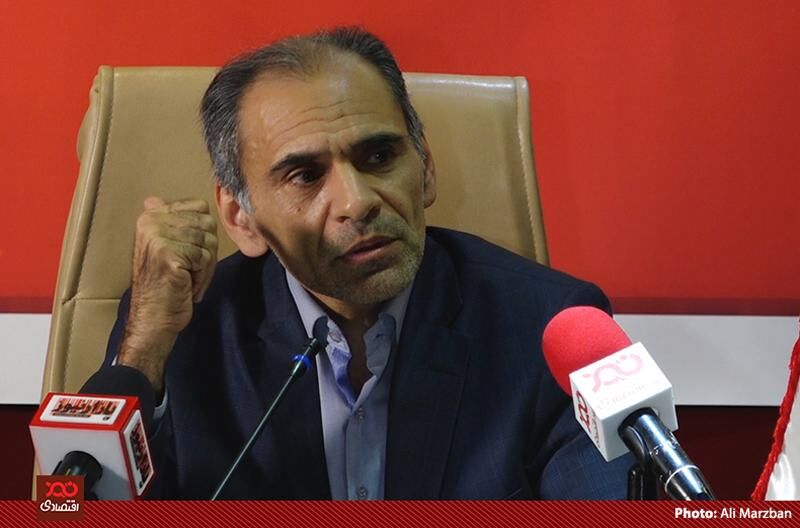 بانک مرکزی از چه راه‌هایی می‌تواند جلوی رشد نقدینگی را بگیرد؟