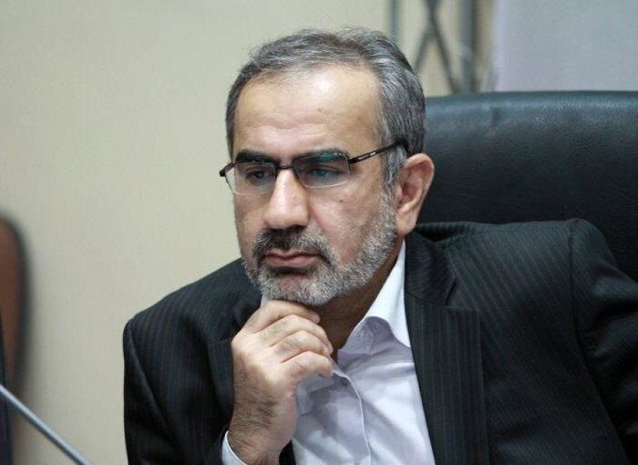 دیوان محاسبات با ۲۴۱ مدیر نجومی بگیر برخورد کند