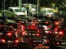 تکذیب تعطیلی پمپ بنزین‌ها