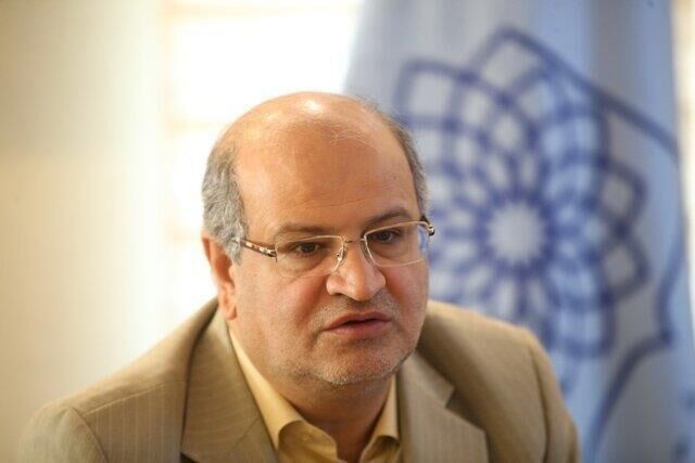 حرکت جهادی سایپا در راه‌اندازی خط تولید محلول ضدعفونی‌کننده یک رکورد افتخارآمیز است