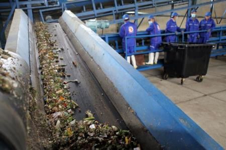 کاهش ۲۹ تا ۴۲ درصدی تولید پسماند در شهر تهران طی دو سال اخیر/ صرفه‌جویی یا از دست رفتن قدرت خرید خانوار؟