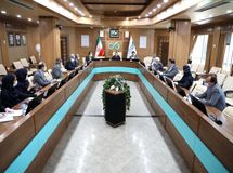 بررسی موانع و فرصت های ارزی شعب با حضور مدیرعامل بانک دی