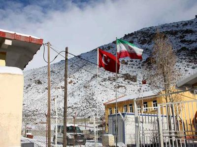 تداوم بسته بودن مرز ایران و ترکیه بازار ترانزیتی ایران را در خطر از دست رفتن قرار می‌دهد