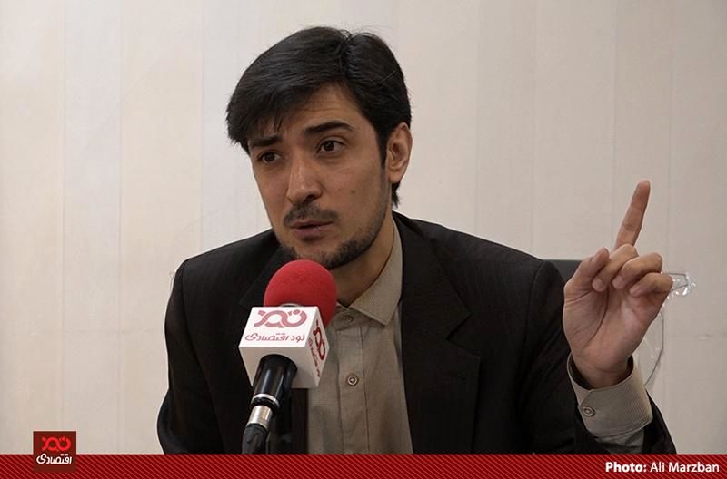 مهمترین عامل گرانی خودرو، مدیریت عرضه است