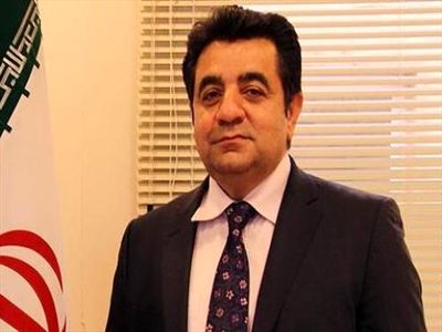 مشکل گرانی با دستور و شعار و سخنرانی حل نمی‌شود/ بعضی مسئولین برای فعالیت وارد کنندگان رسمی سنگ اندازی می کنند