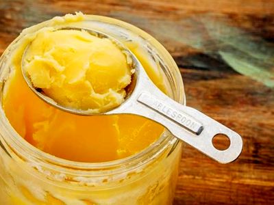 کمبود روغن، تولید کنندگان بیسکویت، شیرینی و شکلات را به دردسر انداخته/ شرکت بازرگانی دولتی از اجرای مصوبه ستاد تنظیم بازار سر باز می‌زند