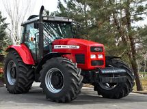 مجبور به افزایش قیمت تراکتور هستیم/ مواد اولیه با قیمت بالا به دست ما می‌رسد