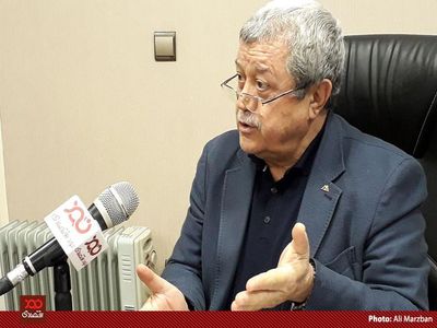 معلوم نیست دارند در سازمان گسترش و نوسازی صنایع چه می‌کنند!؟