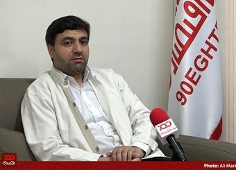 یک پزشک نباید رئیس کمیسیون عمران شود