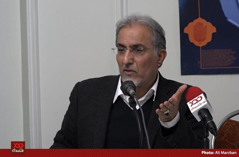 بازار سکه را یک بانک بهم ریخته است/ چرا مدیر این بانک برکنار نمیشود؟
