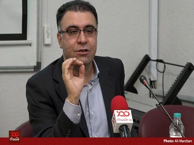  اقتصاددانانی که نظریاتشان وضعیت امروز را به وجود آورده باید از عرصه سیاست گذاری خارج شوند