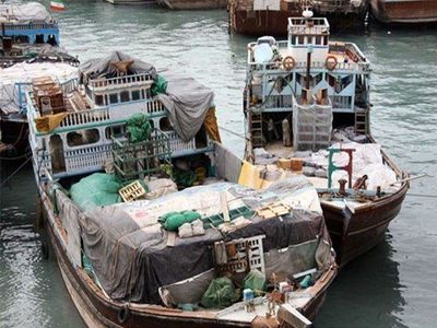 کاهش ۴۰ درصدی صادرات ایران به کویت/ هنوز اجازه ورود به لنج‌های چوبی ایرانی داده نمی‌شود