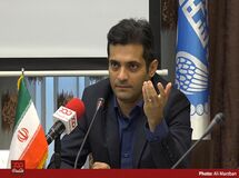 چرا قیمت دلار بالا می‌رود و همانجا می‌ماند؟