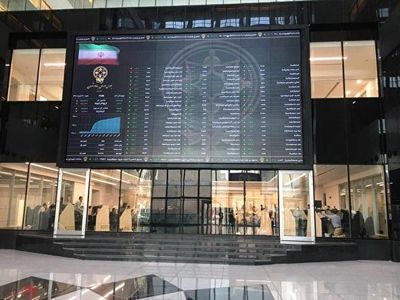  پیشنهادات ۲۵ پژوهشگر مالی و اقتصادی برای کاهش مخاطرات بازار سهام/ عرضه دارایی‌های بورسی دولت و عرضه‌های اولیه شرکت‌ها شتاب بگیرد