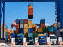 تراز تجاری ایران با ۱۲ کشور از ۱۵ کشور همسایه مثبت است/ افت ۹۳ درصدی صادرات به اتحادیه اروپا