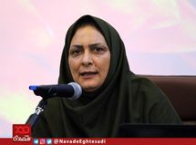 اگر روند افزایش قیمت ارز و شاخص بورس کنترل نشود، مردم شتاب زده به فروشگاه‌ها هجوم می‌آورند و کالاها را انبار می‌کنند