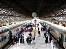 کاهش ۸۴ درصدی مسافران قطار در بهار ۱۳۹۹/ کرونا نفس حمل‌ونقل ریلی را گرفت
