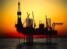 تعداد دکل‌های نفتی فعال ونزوئلا به صفر رسید/ تولید نفت بزرگترین دارنده نفت جهان فقط ۳۷۴ هزار بشکه در روز
