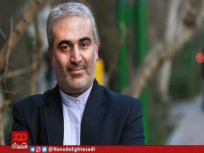 دادن وعده گشایش اقتصادی ما را از واقعیت دور می‌کند/ دادن چنین وعده‌هایی در قواعد اقتصادی وجود ندارد