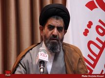 دولت باید جواب منطقی برای اتفاقات بورس داشته باشد