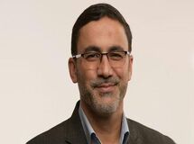 عملکرد زنگنه در وزارت نفت اثر بخشی تحریم‌های آمریکا را بیشتر کرده/ ایران در حال حذف شدن از بازار انرژی است