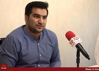 گمرک، وزارت صمت و معاونت علمی و فناوری ریاست جمهوری ما را بازی می‌دهند