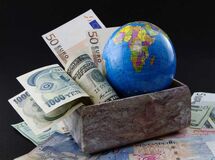 حجم سرمایه گذاری خارجی در کشور نسبت به پارسال سه برابر شده است