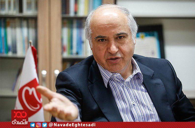  سرمایه‌گذاری بانک‌ها در بورس خلاف قانون است/ بانکها با حضور در بورس به نوعی بنگاهداری می‌کنند