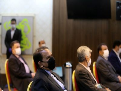 ۸ شرکت زیرمجموعه گروه مالی گردشگری در صف ورود به بورس هستند