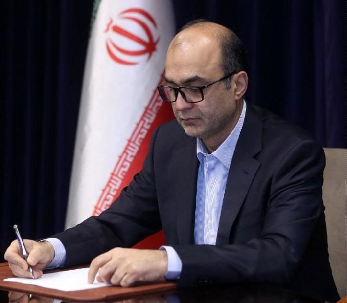 دیدار استاندار اردبیل با مدیرعامل بانک تجارت برای پیگیری راه اندازی مجدد کارخانه سبلان پارچه