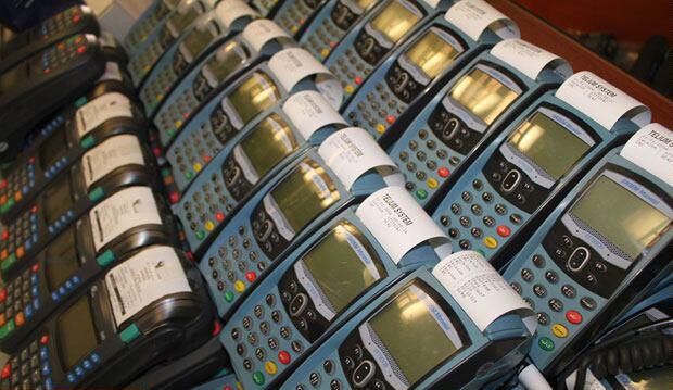 دستگاه‌های کارتخوان سیار جمع می‌شوند
