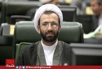 چرا ستاد کرونا فقط رئیس جمهور را برای حضور در مجلس منع کرده و روسای قوای دیگر به سفر می‌روند؟