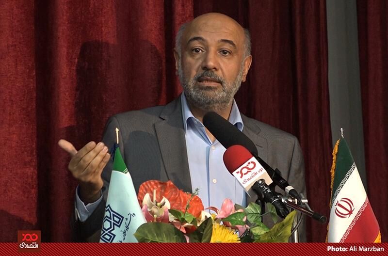 من به عنوان یک مسئول شرمسار شدم