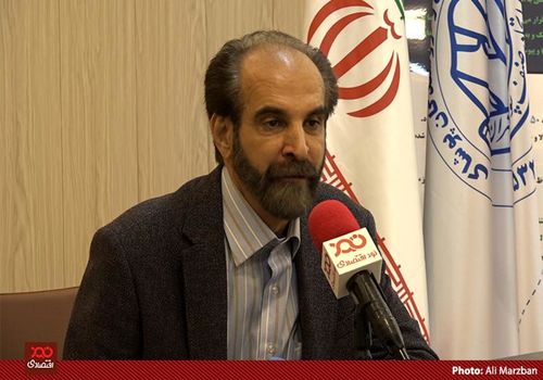  کرونا فروش لباس‌های زمستانی را هم کاهش داد/ قیمت مواد اولیه ۲۰۰ درصد افزایش یافته