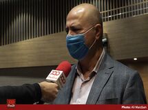 به خاطر چند صادر کننده و یا وارد کننده برای فعالان اقتصادی موانع ایجاد کرده اند