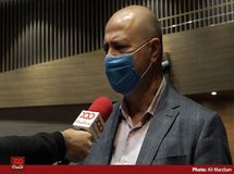 به خاطر چند صادر کننده و یا وارد کننده برای فعالان اقتصادی موانع ایجاد کرده اند