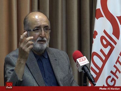 سیاست تزریق ارز توسط بانک مرکزی چند روز بیشتر دوام نخواهد یافت/ تصحیح یک بازار به تصحیح همه بازارها نمی‌انجامد