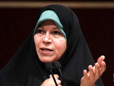 کاخ نشینی روحانیت با رویه حضرت علی(ع) سازگار نیست