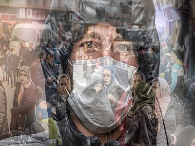 فراموشی کرونا در صف حراج ۳۹ هزار تومانی