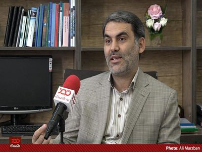 مجلس فقط به یک سوم بودجه سالانه می‌تواند نظارت کند و اصلا نمی‌داند در دو سوم مابقی چه میگذرد