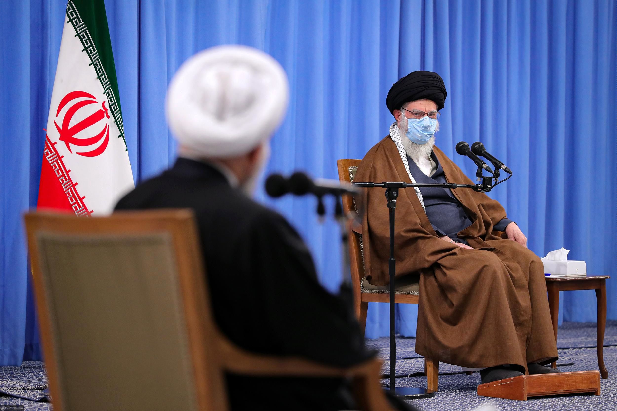 جلسه شورایعالی هماهنگی اقتصادی در حضور رهبر انقلاب