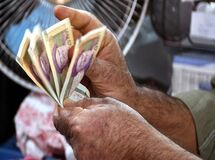 بسته معیشتی ۱۰۰ هزار تومانی جدا از یارانه معیشتی است
