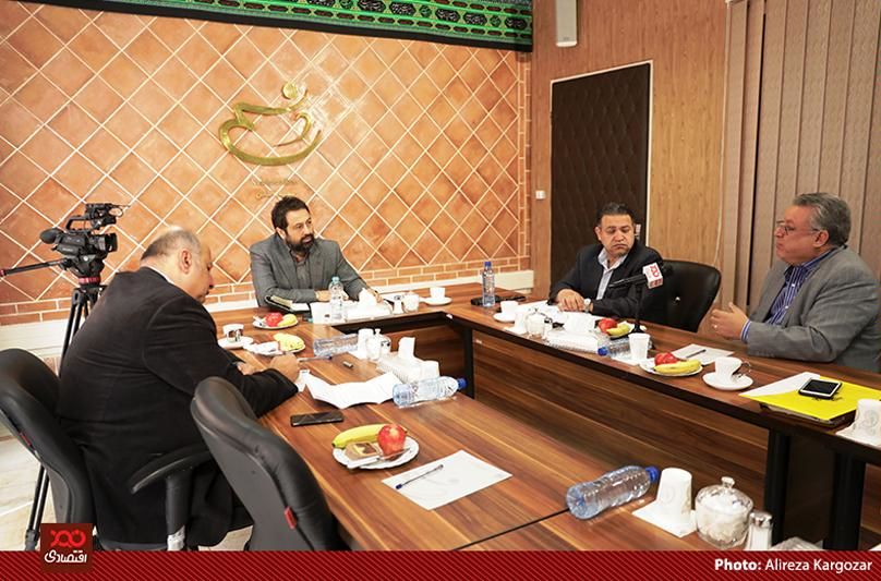 میزگرد تخصصی "چالشهای صنعت لاستیک در پسابرجام"