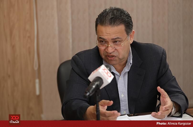 دپوی یک میلیون حلقه لاستیک داخلی در انبارها، مافیای واردات لاستیک در حال فعالیت است/ واردکردن قطعه یدکی برای صنعت لاستیک از اروپا 5 ماه طول می‌کشد!