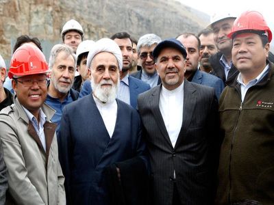 نقش ناطق‌نوری در معرفی دوباره آخوندی برای وزارت راه و شهرسازی!