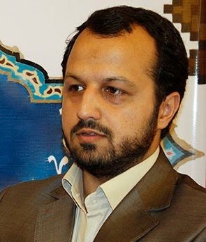 اجرا نشدن اقتصاد مقاومتی ناشی از عدم هماهنگیهای دولتی است