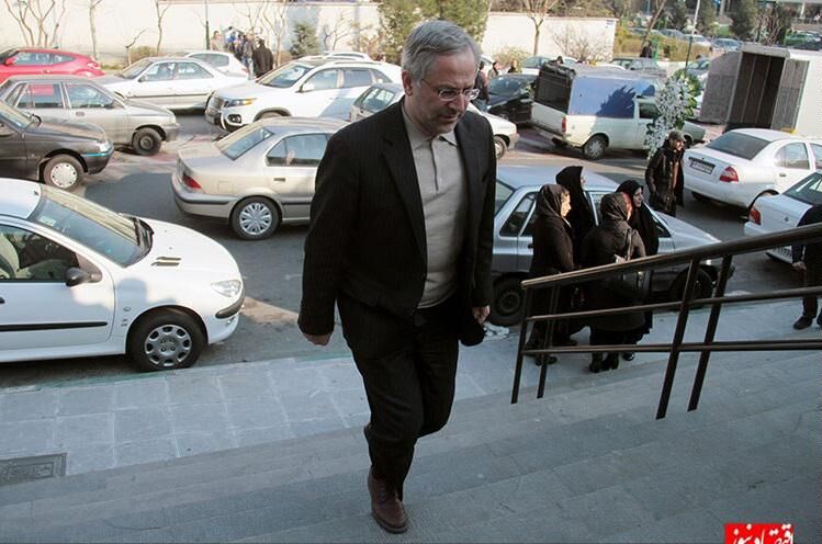 750 روز وقت تلف کردن برادرِ مسعود نیلی در واشنگتن!/ روابط ایران و بانک جهانی تیره شد/ بانک جهانی: قرار نیست به ایران وامی بدهیم