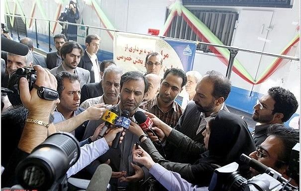 خرید واگن با وام 8 میلیارد یورویی از کره‌جنوبی ضد اقتصاد مقاومتی است